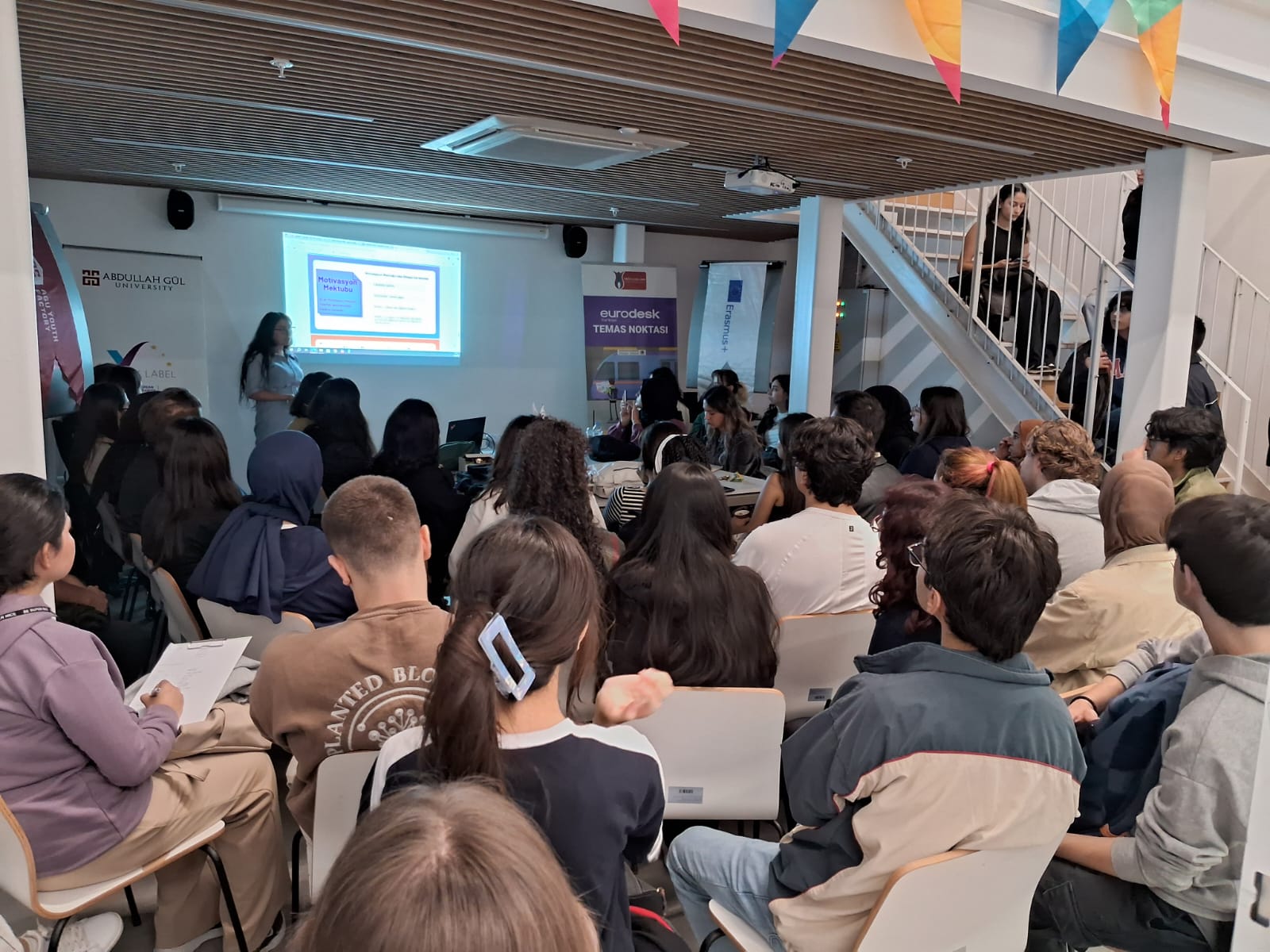 erasmus-youth-exchange-info-and-experience-sharing-event